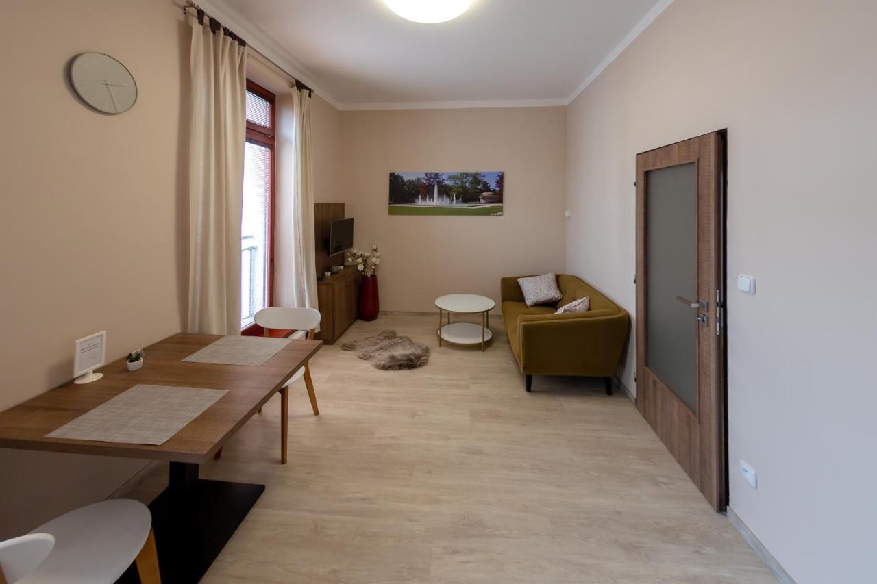 Penzion Apartmany Resident Poděbrady Extérieur photo