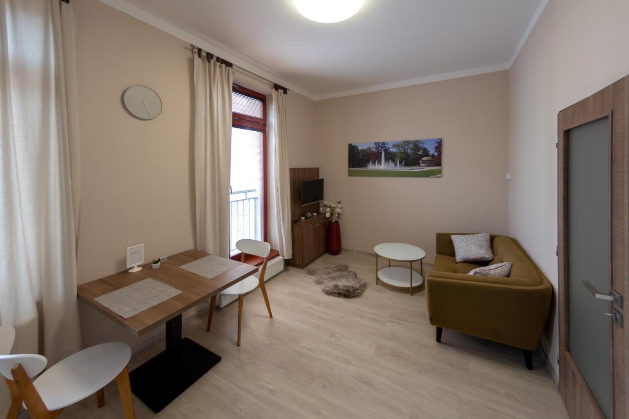 Penzion Apartmany Resident Poděbrady Extérieur photo