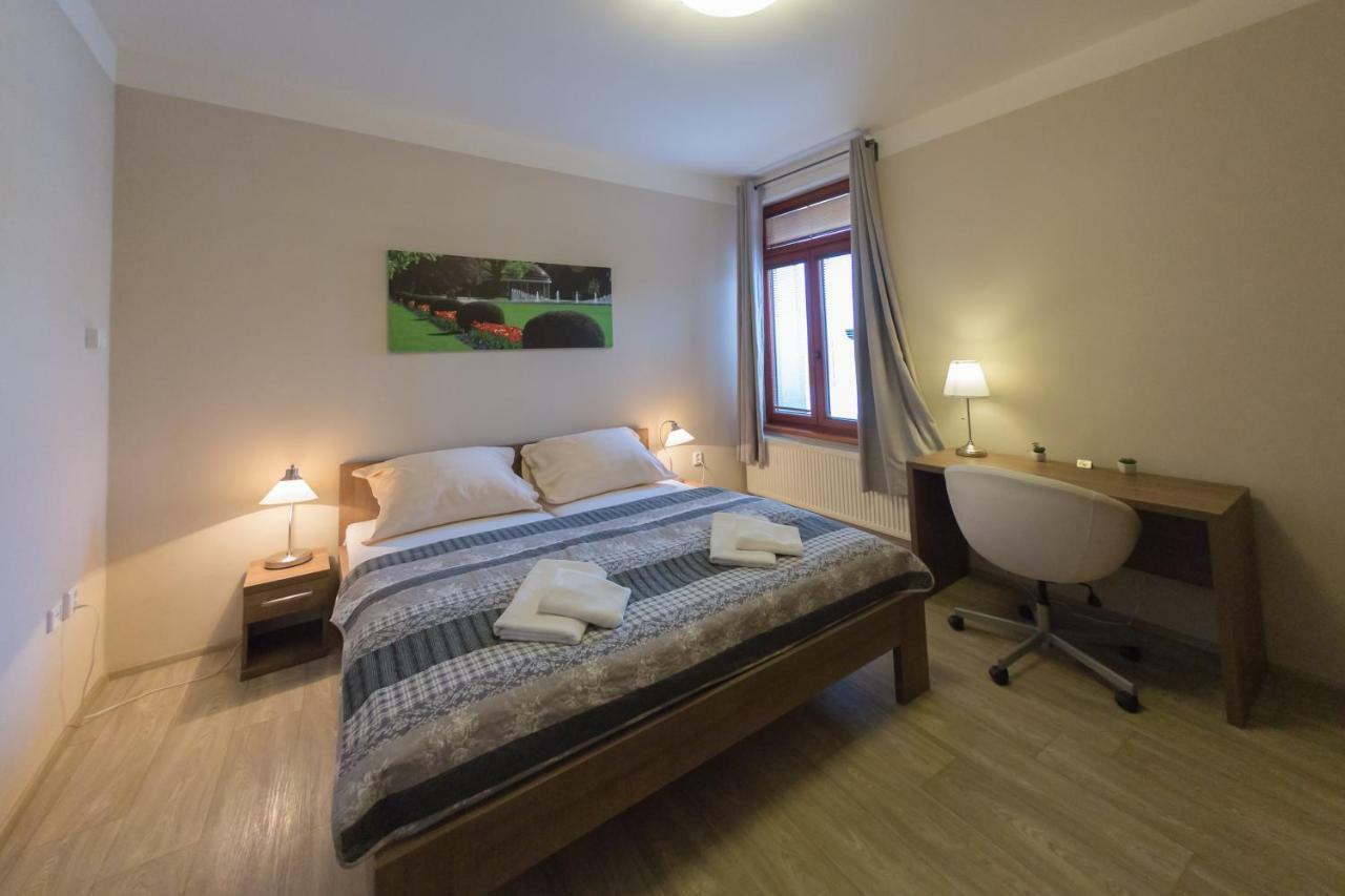 Penzion Apartmany Resident Poděbrady Extérieur photo