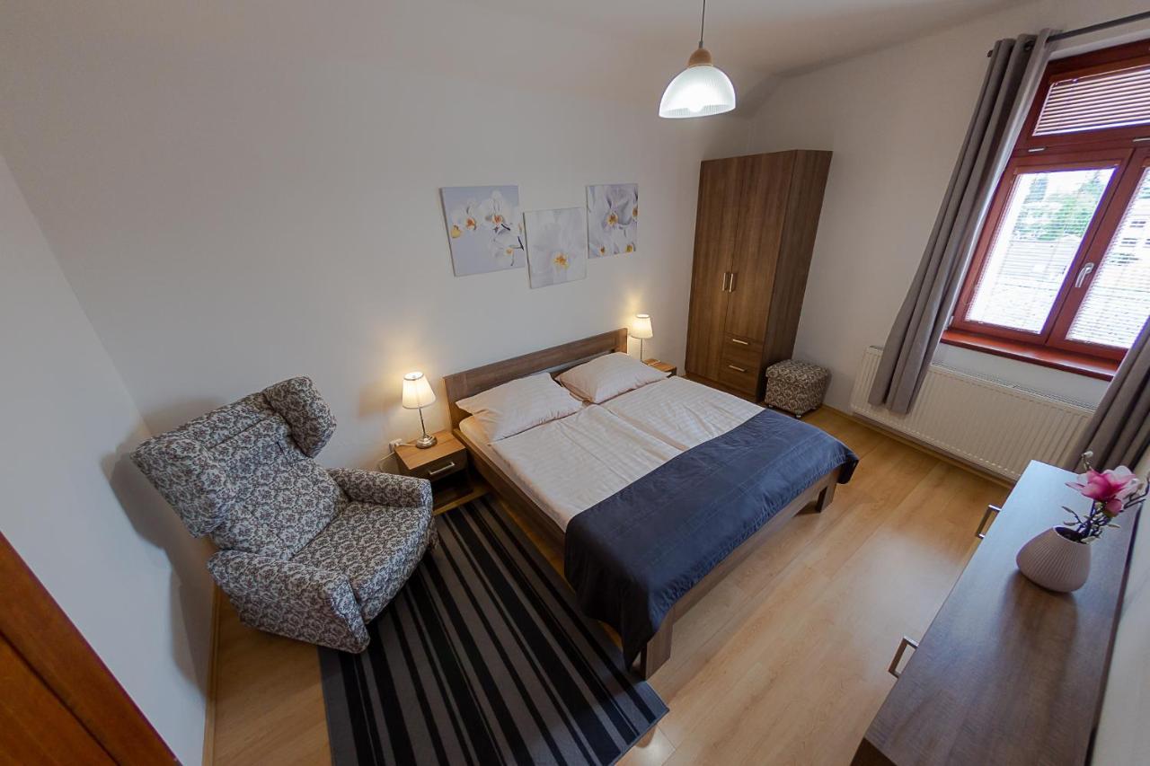 Penzion Apartmany Resident Poděbrady Extérieur photo